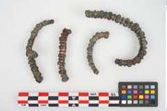 Foto von Bronzeknotenarmreif (NHMW-PRAE-026294)